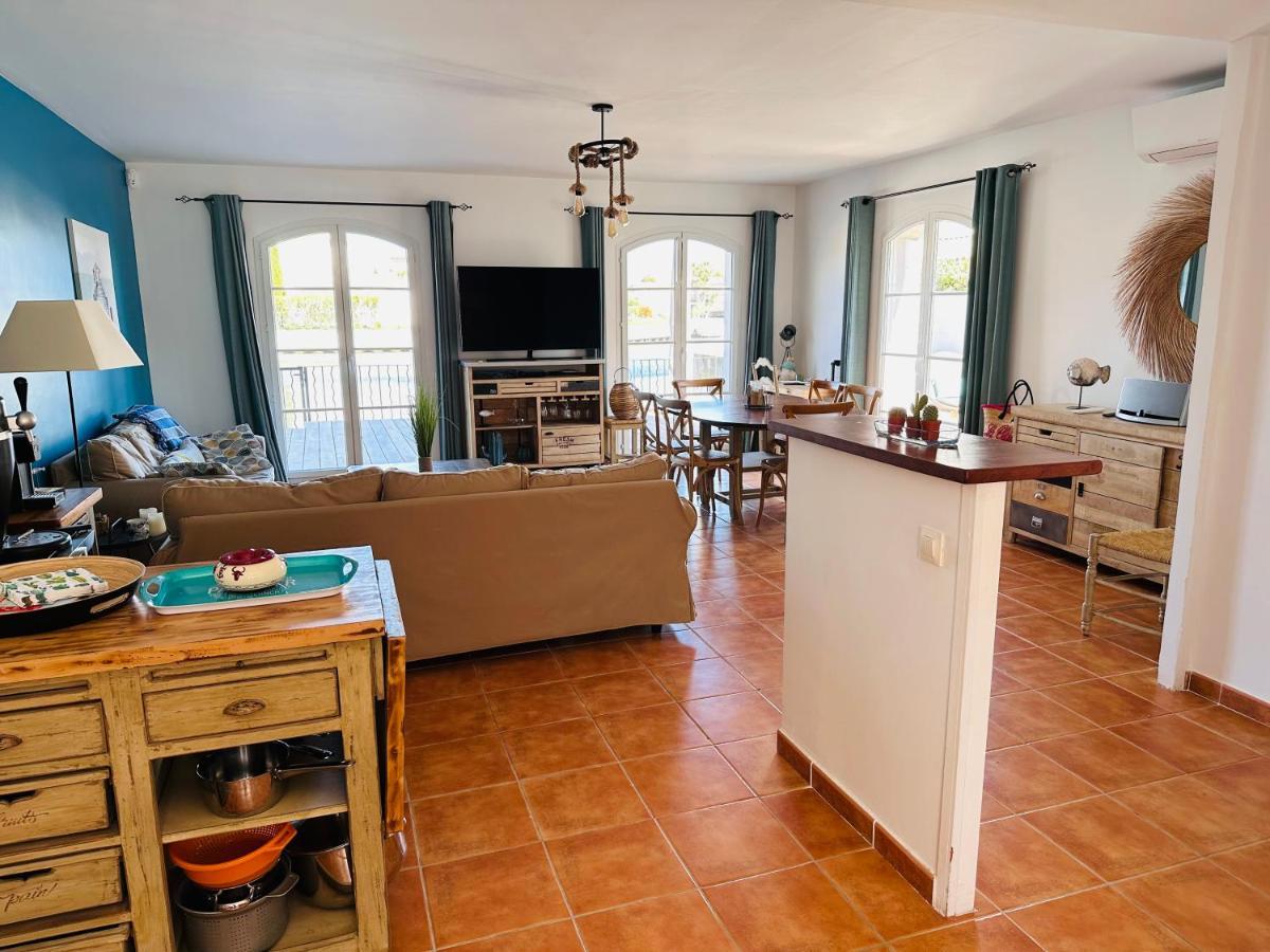 Marina 120M²/8 Pers/ Terrasse 100M²/ Appontement Villa Aigues-Mortes Luaran gambar